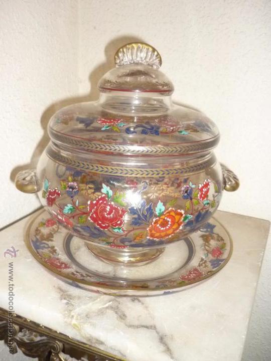 Antig&uuml;edades: Sopera esmaltada, con tapa y plato - Foto 4