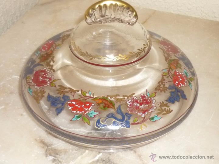 Antig&uuml;edades: Sopera esmaltada, con tapa y plato - Foto 10