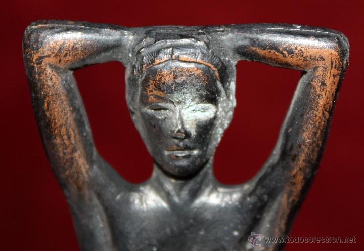 Antig&uuml;edades: FIGURA MET&Aacute;LICA DE LA MARCA DAG - Foto 2