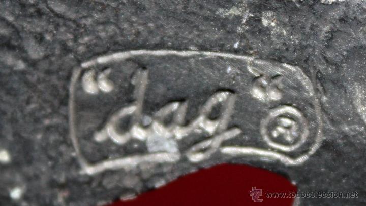 Antig&uuml;edades: FIGURA MET&Aacute;LICA DE LA MARCA DAG - Foto 4