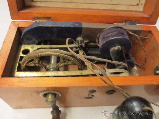 Antig&uuml;edades: BOLSO DE MALLA DORADO - Foto 3