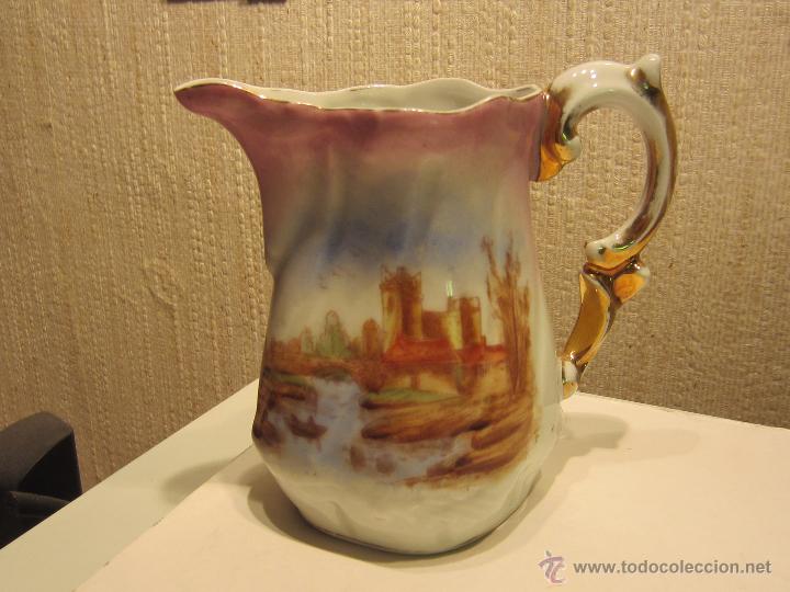 Antig&uuml;edades: jarra de porcelana decorada - Foto 1