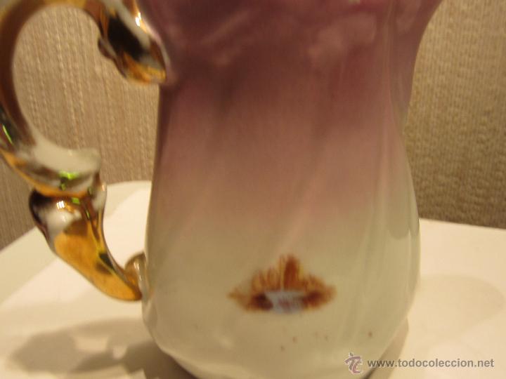 Antig&uuml;edades: jarra de porcelana decorada - Foto 2