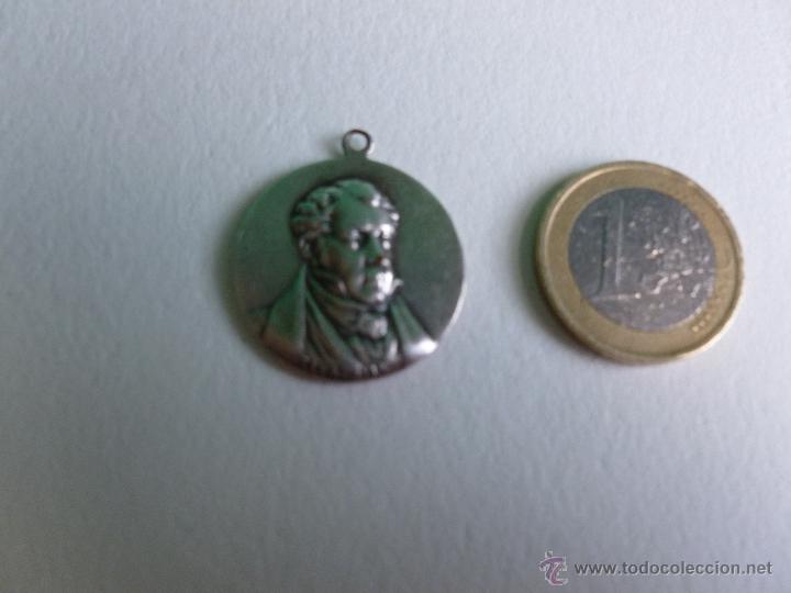 Antig&uuml;edades: medalla rivadavia - Foto 1