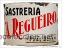 Antig&uuml;edades: chapa esmaltada- Sastrer&iacute;a Regueiro - Foto 1