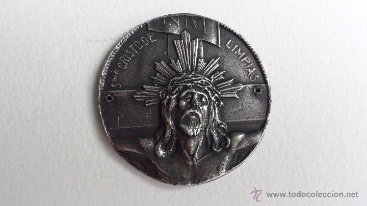 Antig&uuml;edades: medalla cristo de limpias - Foto 1