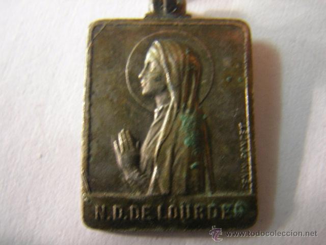 Antig&uuml;edades: medalla rectangular virgen lourdes en plata de ley - 15x18mm - Foto 1
