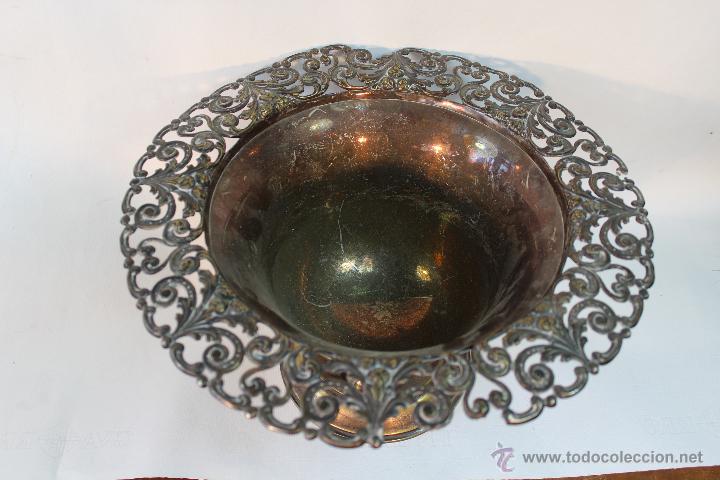 Antig&uuml;edades: frutero antiguo en metal plateado - Foto 3