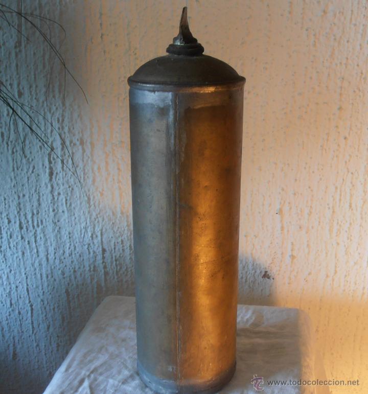 Antig&uuml;edades: BOTELLA DE LATON, CALIENTACAMA - Foto 2
