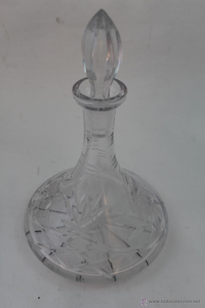 Antig&uuml;edades: botella decantador en cristal tallado - Foto 5