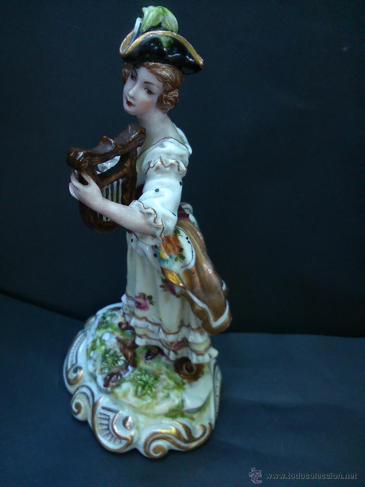 Antig&uuml;edades: * IMPORTANTE PORCELANA .21CM - Foto 4