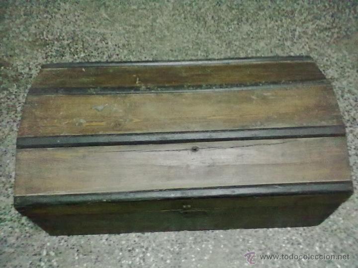Antig&uuml;edades: BAUL DE CARRO MONJA - Foto 2
