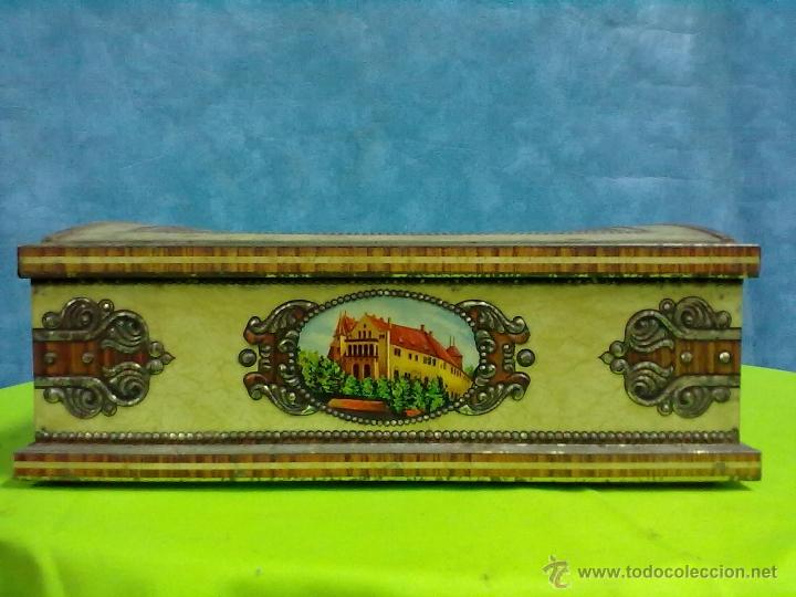 Antig&uuml;edades: CAJA LATA TROQUELADA Y SERIGRAFIADA - Foto 1