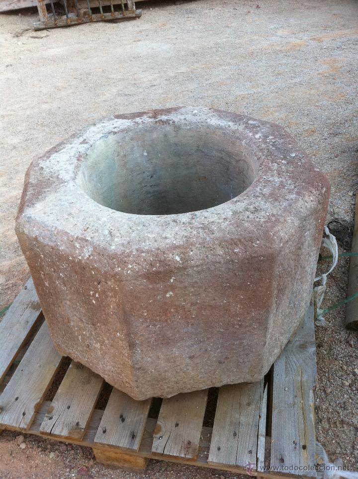 Antig&uuml;edades: BROCAL DE PIEDRA - Foto 1