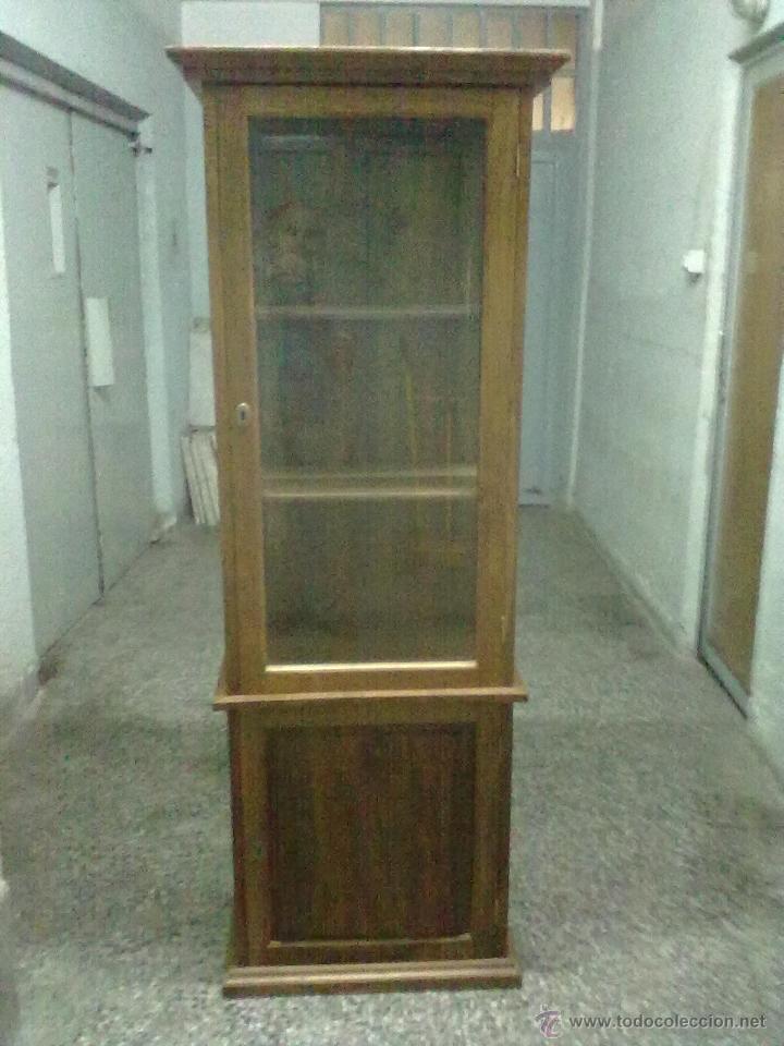 Antig&uuml;edades: SIN EPOCA VITRINA MADERA - Foto 1