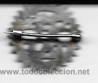 Antig&uuml;edades: INSIGNIA DE CHARITAS - Foto 2