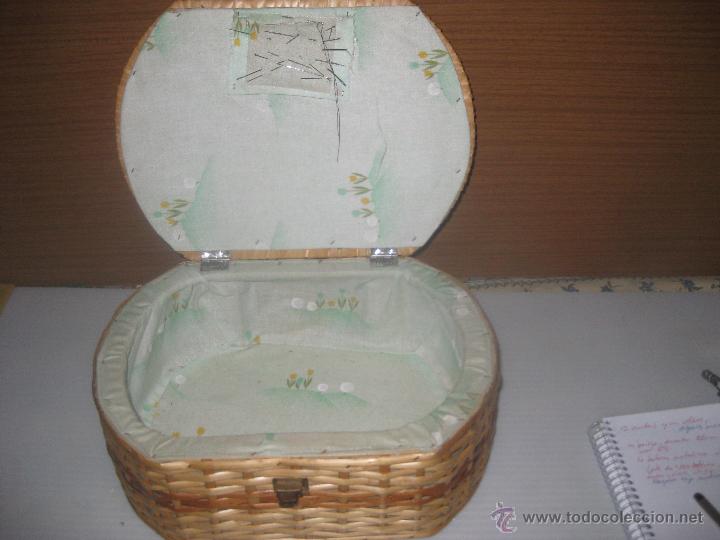 Antig&uuml;edades: Caja de costura - Foto 2