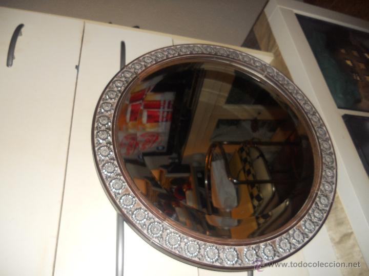 Antig&uuml;edades: ANTIGUO ESPEJO DE MADERA REDONDO 45 CMS DE DIAMETRO . - Foto 4