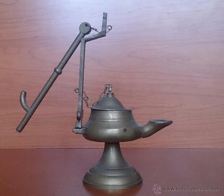 Antig&uuml;edades: L&aacute;mpara antigua de aceite en bronce . - Foto 9