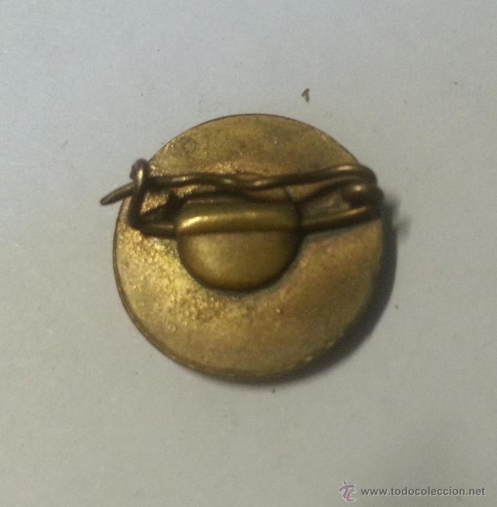 Antig&uuml;edades: Insignia de aguja religiosa - Foto 2