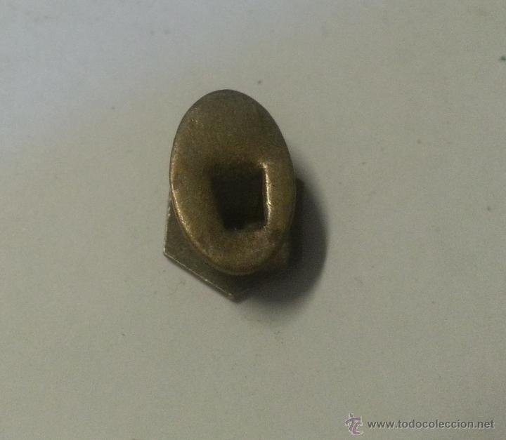 Antig&uuml;edades: Insignia de ojal - Foto 2
