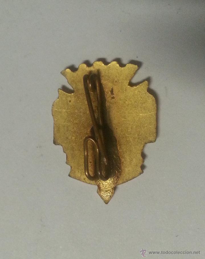 Antig&uuml;edades: Insignia de ojal religiosa, VOT - Foto 2