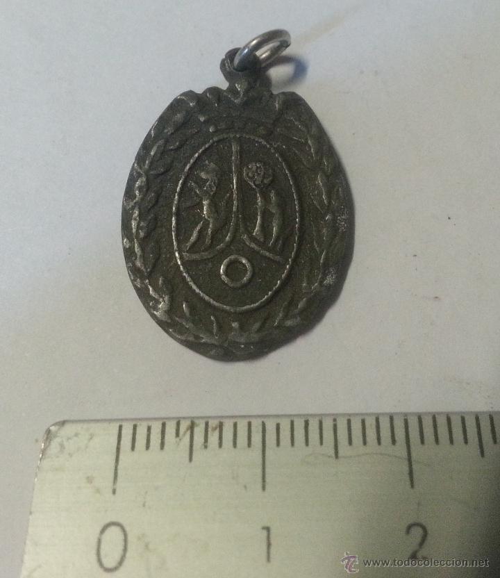 Antig&uuml;edades: Medalla religiosa - Foto 1