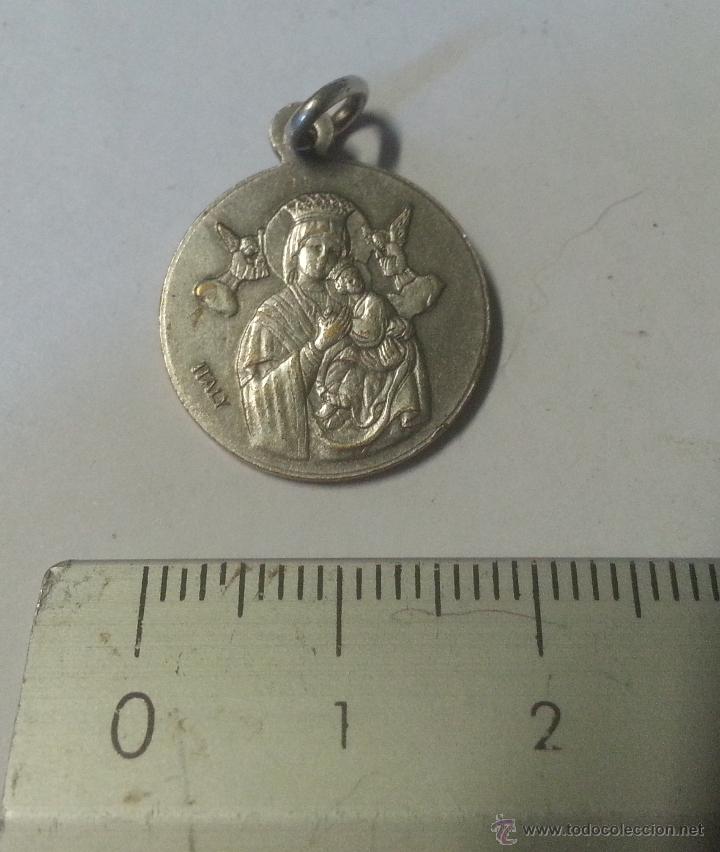 Antig&uuml;edades: Medalla religiosa - Foto 1