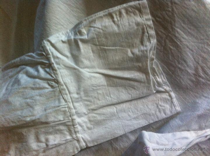 Antig&uuml;edades: Antiguo camis&oacute;n de algod&oacute;n blanco con bordados. - Foto 7