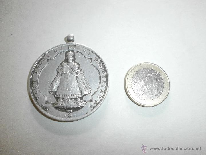 Antig&uuml;edades: medalla virgen del carmen - Foto 2