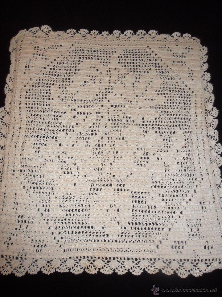 Antig&uuml;edades: Coj&iacute;n / cuadrante - encaje de crochet - Foto 1