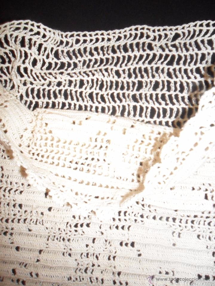 Antig&uuml;edades: Coj&iacute;n / cuadrante - encaje de crochet - Foto 4