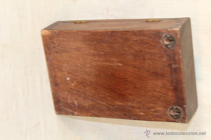 Antig&uuml;edades: caja joyero en madera - Foto 4