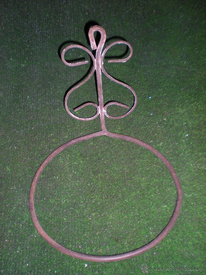 Antiques: Soporte macetero de colgar 24x17cm D20cm