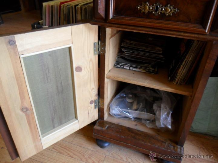 Antig&uuml;edades: MESA DE DESPACHO EN MADERA DE NOGAL ANTIGUA - Foto 12