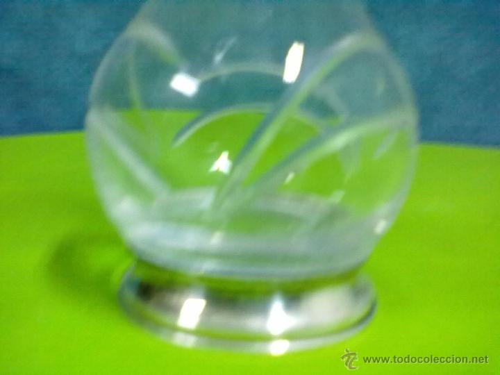 Antig&uuml;edades: PEQUE&Ntilde;O FLORERO CRISTAL PLATA - Foto 2