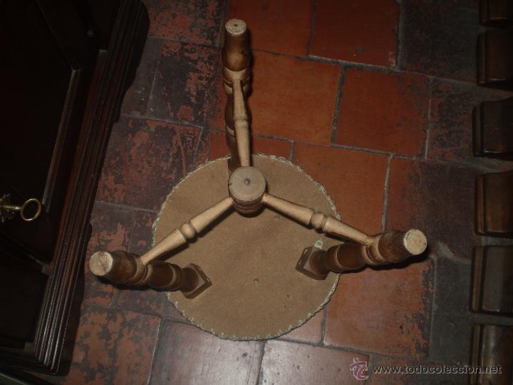 Antig&uuml;edades: TABURETE - Foto 3