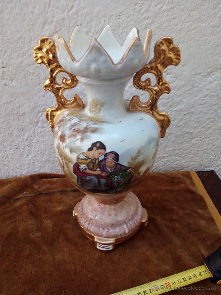 Antig&uuml;edades: Gran jarron de porcelana decorado - Foto 2