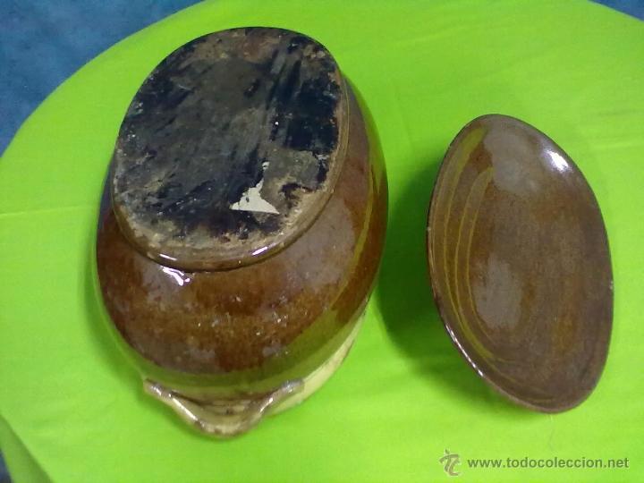 Antig&uuml;edades: OVALADA CAZUELA DE BARRO CON TAPA - Foto 5
