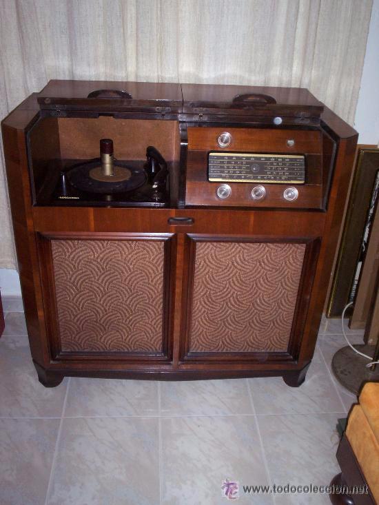 mueble amplificador con tocadiscos hecho artesa - Acquista Radio a  transistor e giradischi su todocoleccion