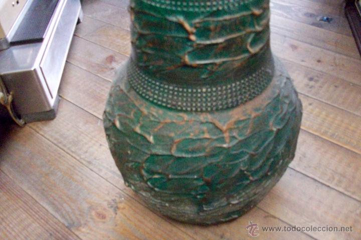 Antig&uuml;edades: ANTIGUO FLORERO DE CERAMICA - Foto 3