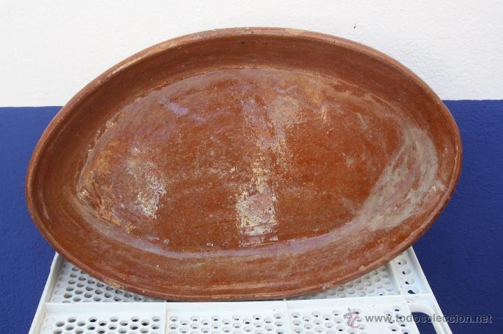 Antiquit&eacute;s: FUENTE O CAZUELA DE BARRO ANTIGUA ESPECTACULAR PARA HORNO DE 58 CMS. DE LARGO X 36 ANCHO X 11 ALTO