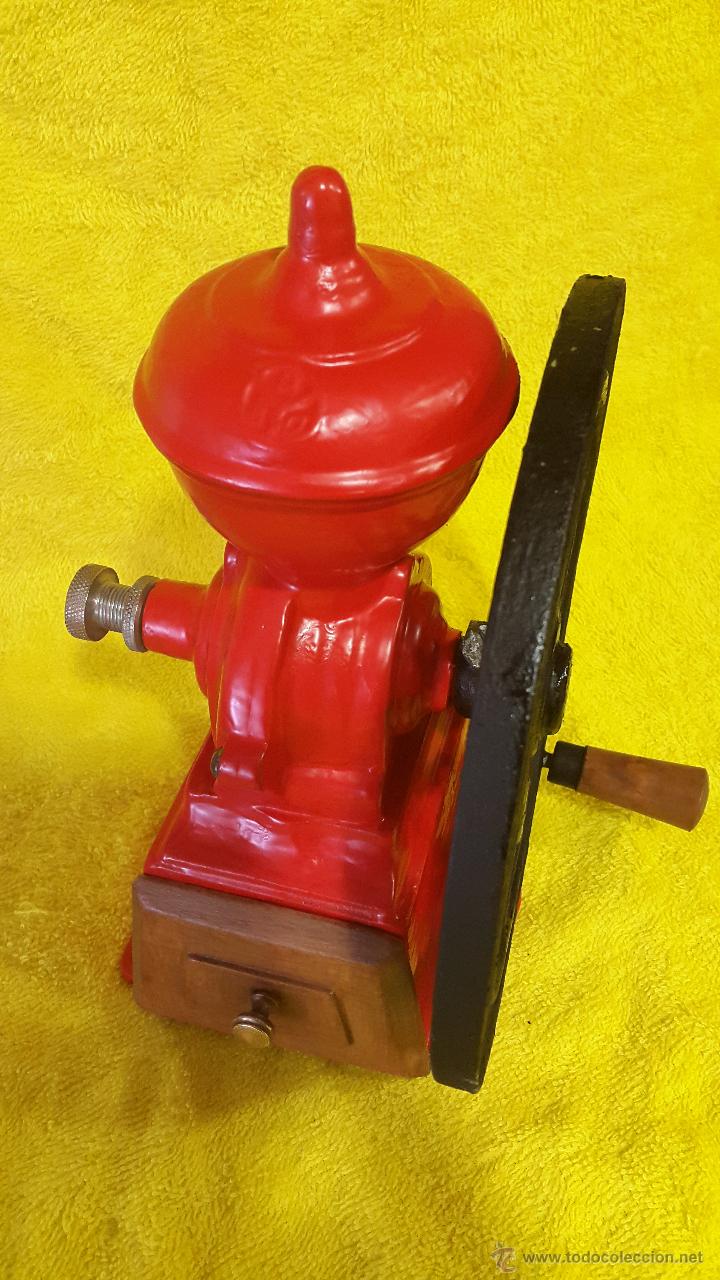 Antig&uuml;edades: ANTIGUO MOLINILLO DE DE CAFE MARCA PATENTADO - Foto 4
