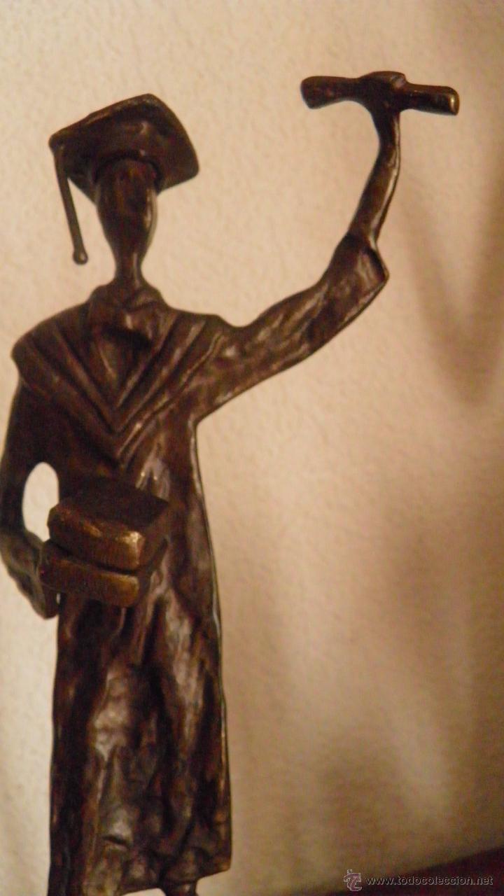 Antig&uuml;edades: GRADUADO. BRONCE PATINADO, 30 CMS. - Foto 3