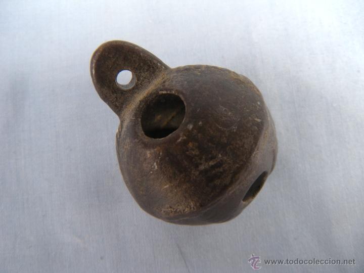 Antig&uuml;edades: ANTIGUO CASCABEL - Foto 1