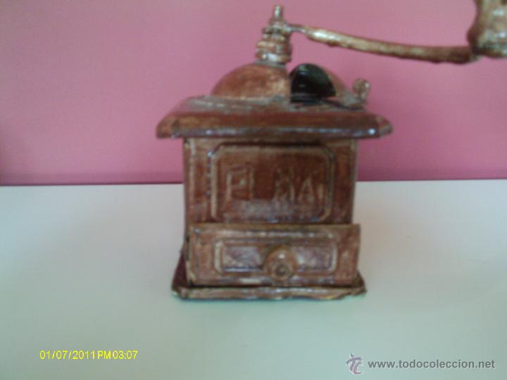 Antig&uuml;edades: ANTIGUO MOLINILLO DE CAFE MARCA ELMA. - Foto 1