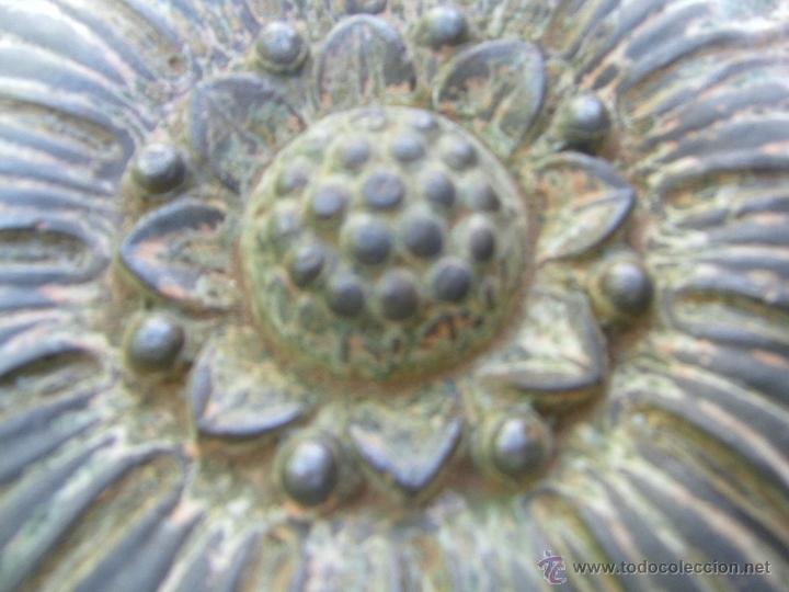 Antiques: FLORON METALICO MUY ANTIGUO