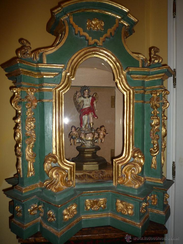 Antig&uuml;edades: Tabernaculo del S. XVIII en madera pintada y dorada - Foto 4