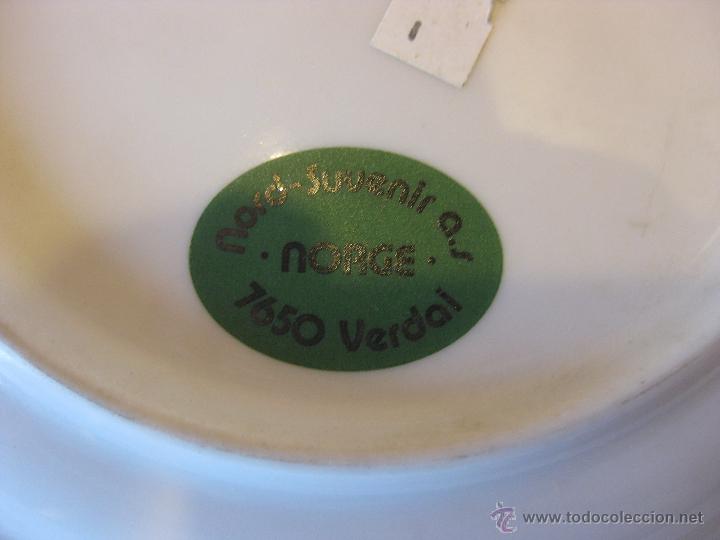 Antig&uuml;edades: Plato de cer&aacute;mica esmaltada de Bergen - Foto 3