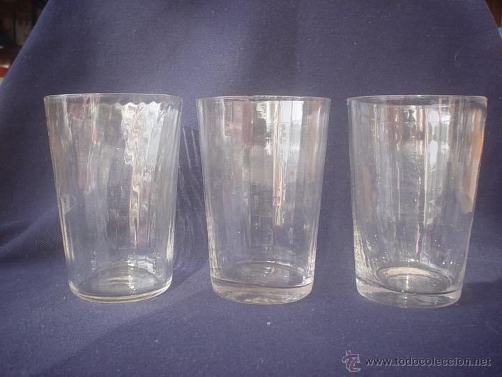 Antiquit&eacute;s: VASOS ANTIGUOS CRISTAL RAYADO